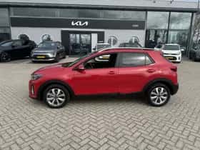 Kia Stonic (2025) thumbnail 3