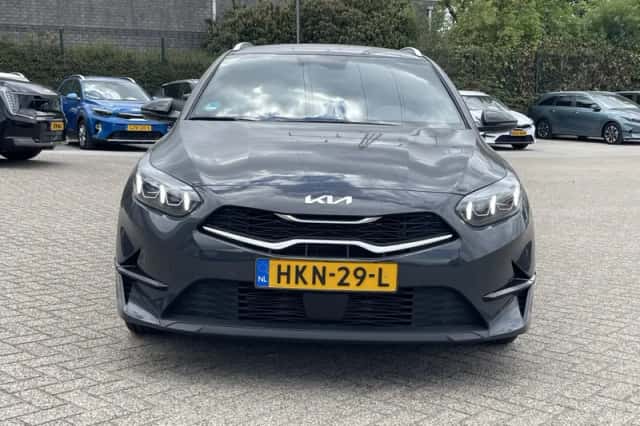 Kia Ceed Sportswagon (2025) thumbnail 3