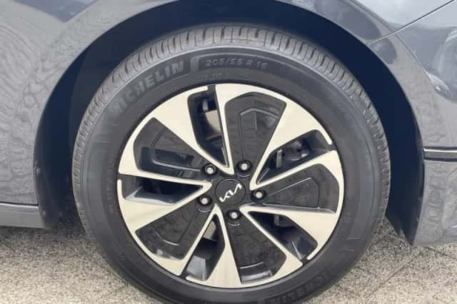 Kia Ceed Sportswagon (2025) thumbnail 5