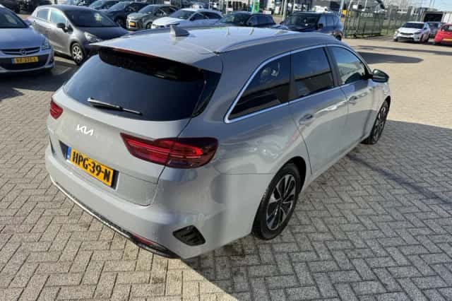 Kia Ceed Sportswagon (2025) thumbnail 6