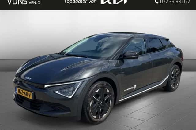 Kia EV6 (2025) thumbnail 1