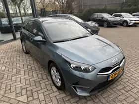 Kia Ceed Sportswagon (2024) thumbnail 4