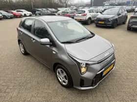 Kia Picanto (2025) thumbnail 4