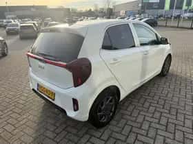 Kia Picanto (2025) thumbnail 5