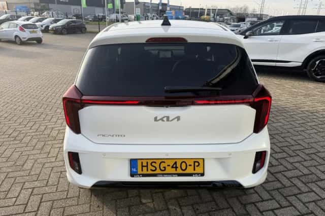 Kia Picanto (2025) thumbnail 6