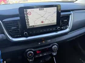 Kia Stonic (2024) thumbnail 11