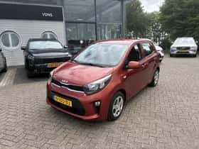 Kia Picanto (2021) thumbnail 2