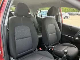 Kia Picanto (2021) thumbnail 8