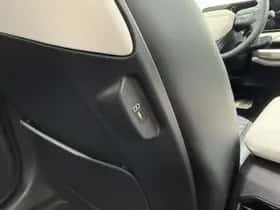 Kia EV4 (2025) thumbnail 23