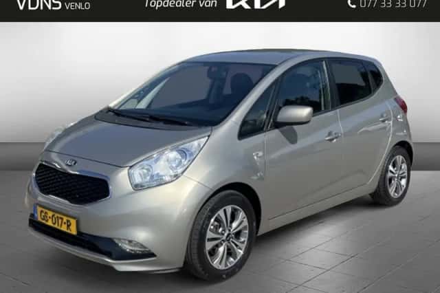 Kia Venga (2015) thumbnail 1