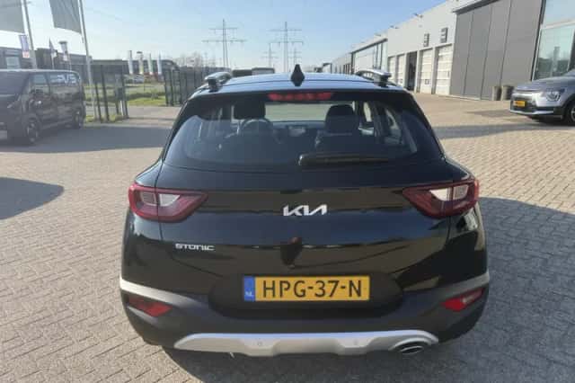 Kia Stonic (2025) thumbnail 5