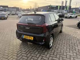 Kia Picanto (2024) thumbnail 6