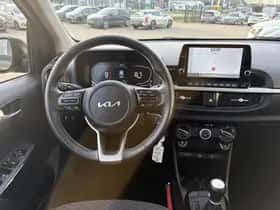 Kia Picanto (2024) thumbnail 7