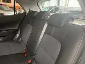 Kia Picanto (2017) thumbnail 8
