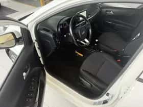 Kia Picanto (2017) thumbnail 9
