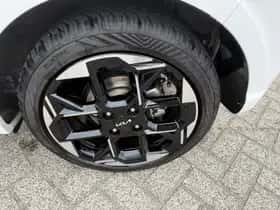 Kia Picanto (2024) thumbnail 13