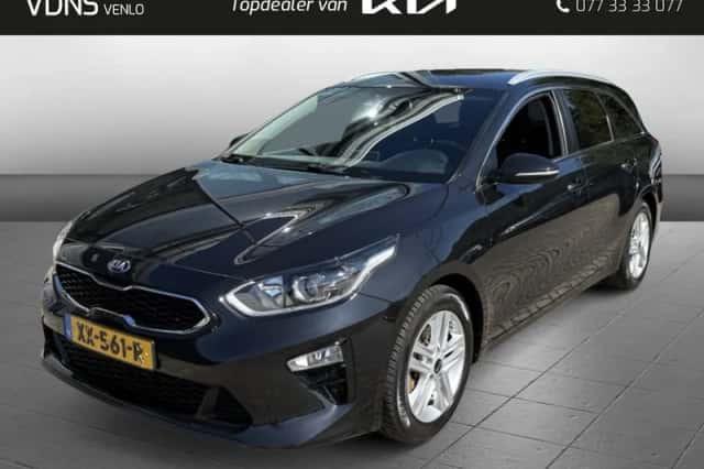 Kia Ceed Sportswagon (2019) thumbnail 1