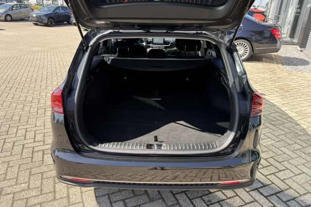 Kia Ceed Sportswagon (2019) thumbnail 6