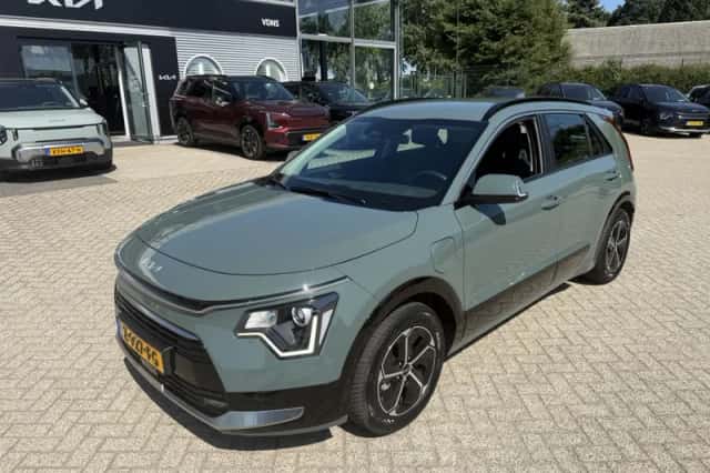 Kia Niro (2024) thumbnail 2