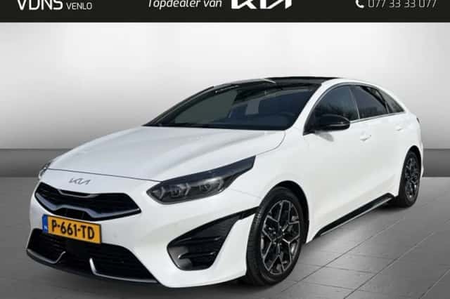 Kia Proceed (2022) thumbnail 1