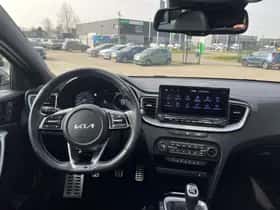 Kia Proceed (2022) thumbnail 12