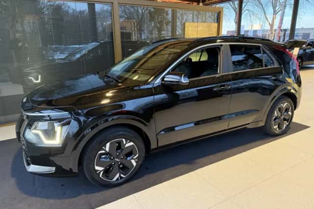 Kia E Niro Ev (2025) thumbnail 3