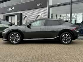 Kia EV6 (2023) thumbnail 2