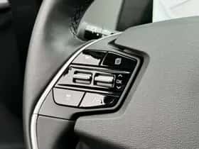 Kia EV6 (2023) thumbnail 13