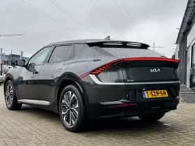 Kia EV6 (2023) thumbnail 3