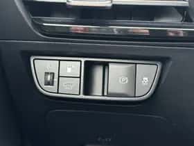 Kia EV6 (2023) thumbnail 10