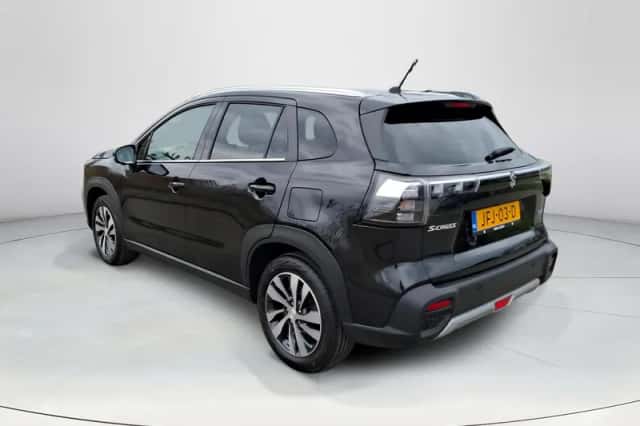 Suzuki S-Cross (2025) thumbnail 3