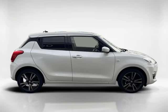 Suzuki Swift (2020) thumbnail 6