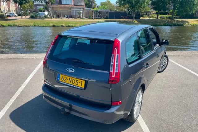 Ford C-Max (2010) thumbnail 4