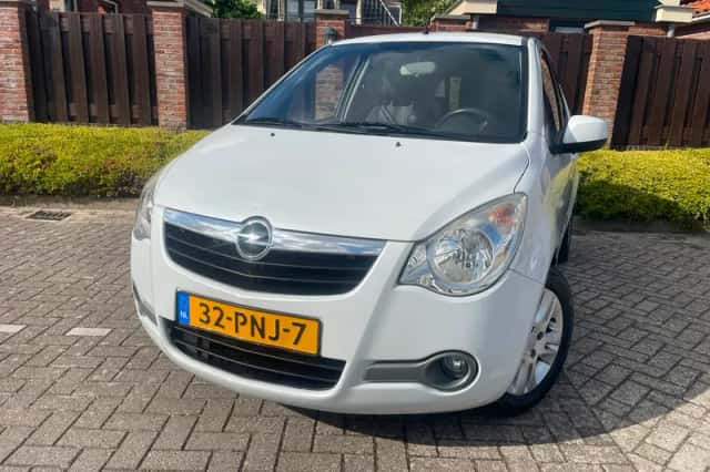 Opel Agila (2011) thumbnail 1