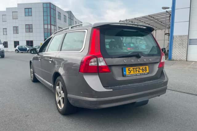Volvo V70 (2009) thumbnail 6