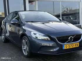 Volvo V40 (2023) thumbnail 15