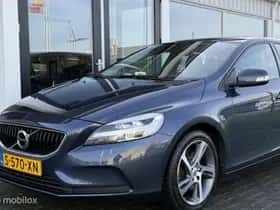 Volvo V40 (2023) thumbnail 19