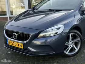 Volvo V40 (2023) thumbnail 23