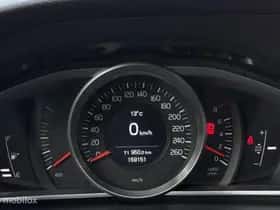 Volvo V40 (2023) thumbnail 25