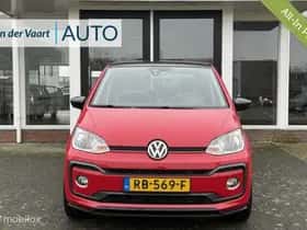 Volkswagen Up! (2017) thumbnail 3