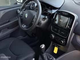 Renault Clio (2018) thumbnail 26