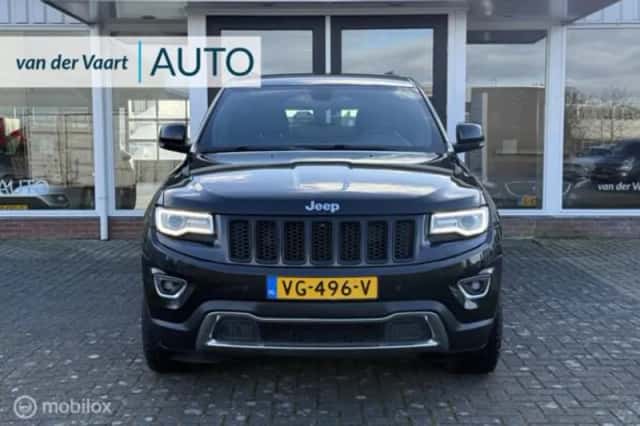 Jeep Grand (2014) thumbnail 3