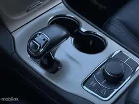 Jeep Grand (2014) thumbnail 31