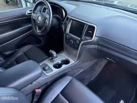 Jeep Grand (2014) thumbnail 8