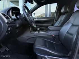 Jeep Grand (2014) thumbnail 9