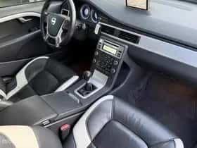 Volvo V70 (2011) thumbnail 13
