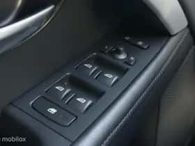 Volvo V70 (2011) thumbnail 29