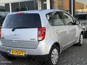 Mitsubishi Colt (2011) thumbnail 14