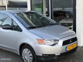 Mitsubishi Colt (2011) thumbnail 20