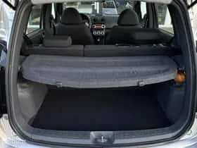 Mitsubishi Colt (2011) thumbnail 27